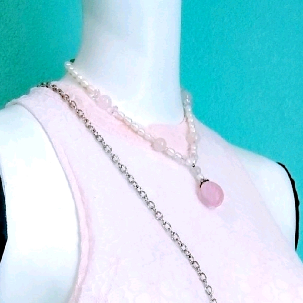 Floral embroidered swing top in pink Size S - Picture 3 of 5